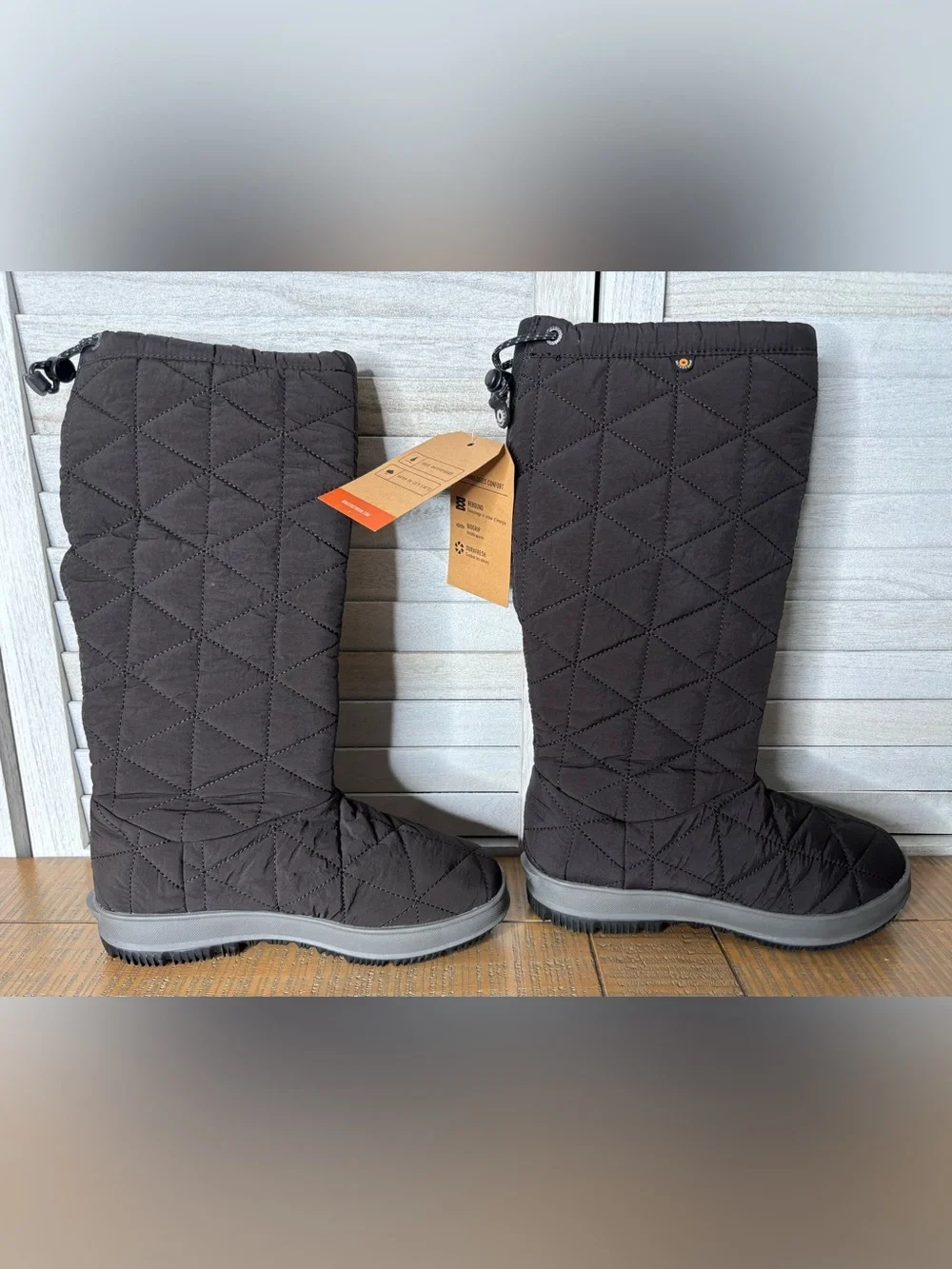 NWT Bogs Snowday Tall Quilted Waterproof Winter Boots Brown Size 6